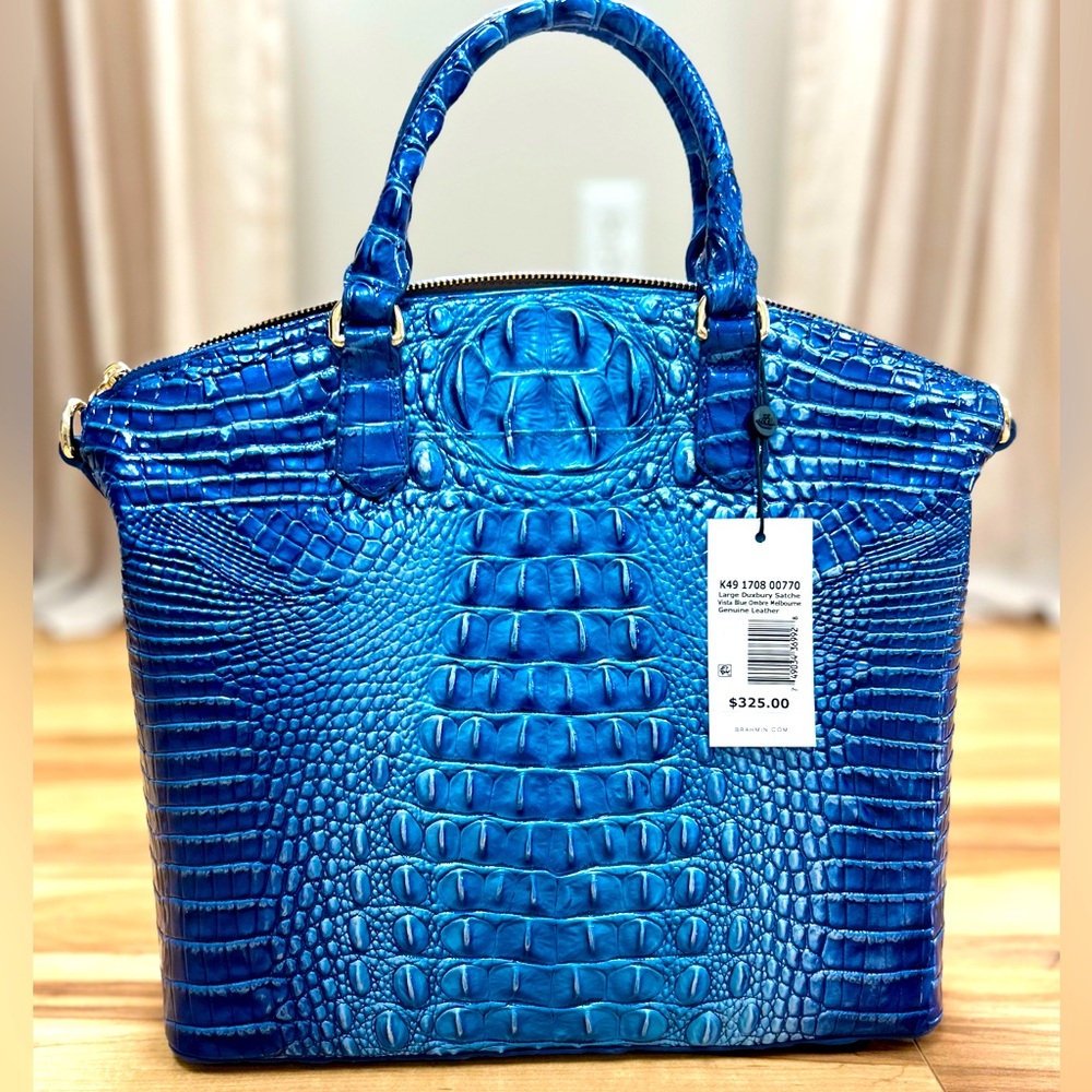 NWT Brahmin 💙💙💙Stunning Brahmin Large Duxbury Satchel
Sold out color 🔥